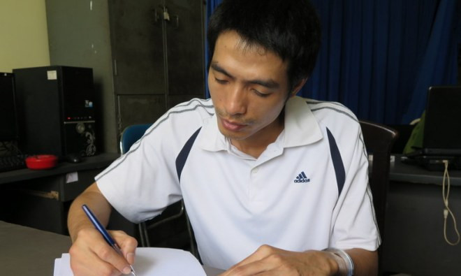 Nghi phạm Nguyễn Văn Anh tại cơ quan điều tra.