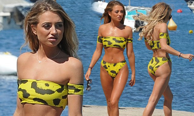 Georgia Harrison khoe dáng đẹp tuyệt mỹ với áo tắm