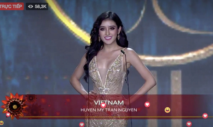 Á hậu Huyền My trình diễn dạ hội trong đêm bán kết.