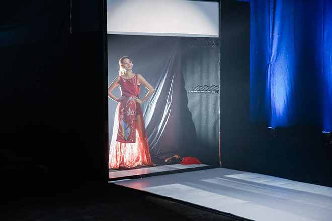 Đẳng cấp của ngôi sao cần thể hiện rõ qua chuyên môn, phong cách làm việc chứ không chỉ qua lời nói.