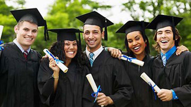 Giỏi tiếng Pháp, nhận học bổng đi Canada