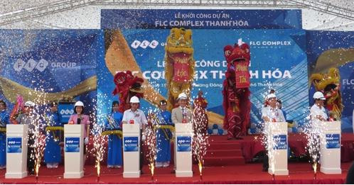 Bấm nút khởi công dự án.