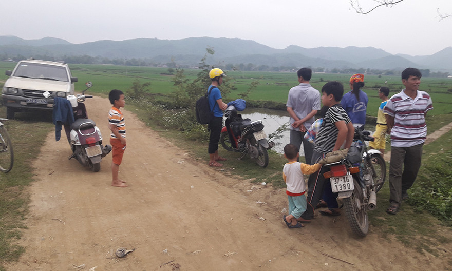 Người dân trong khu vực ảnh hưởng sau sự cố vẫn bất an lo lắng.