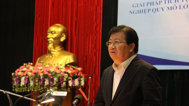 Phó Thủ tướng Chính phủ Trịnh Đình Dũng.