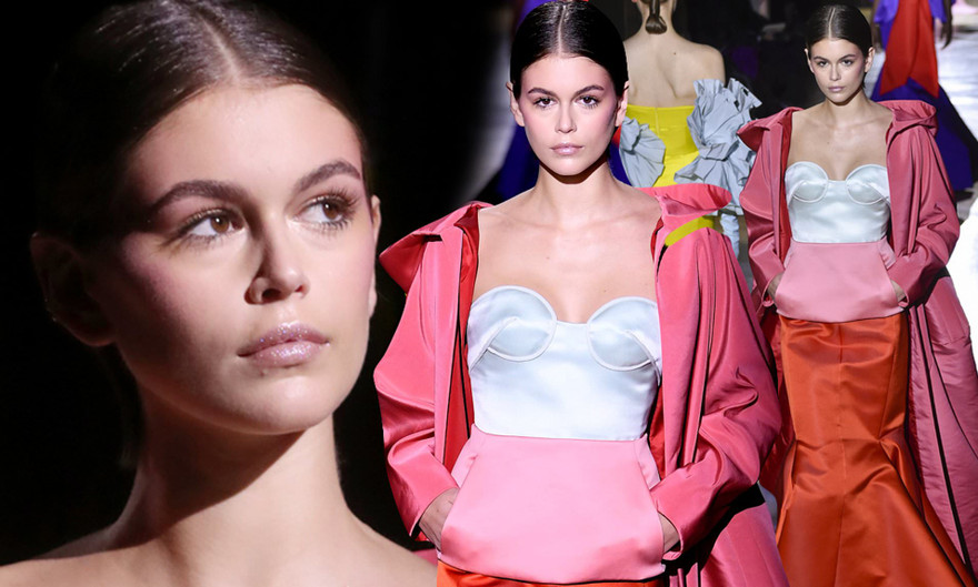 Con gái siêu mẫu của Cindy Crawford mặc trễ ngực, catwalk đẹp như thiên thần 