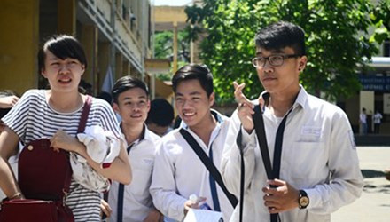 Thí sinh dự thi tốt nghiệp THPT tại Hà Nội năm 2014. Ảnh Đỗ Hợp