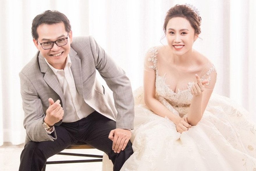 Chuyện về NSND Trung Hiếu, ‘gã’ giám đốc vừa hết ế ở tuổi 46