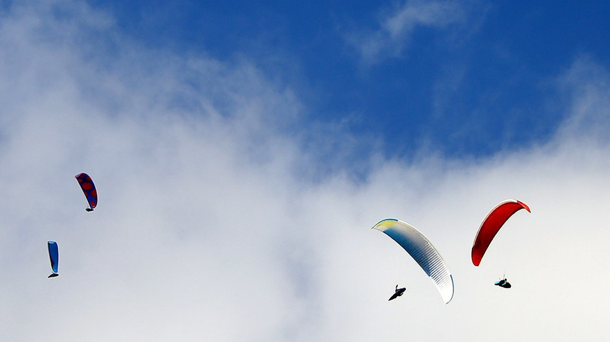 100 phi công lượn trên đỉnh Putaleng ở Lai Châu