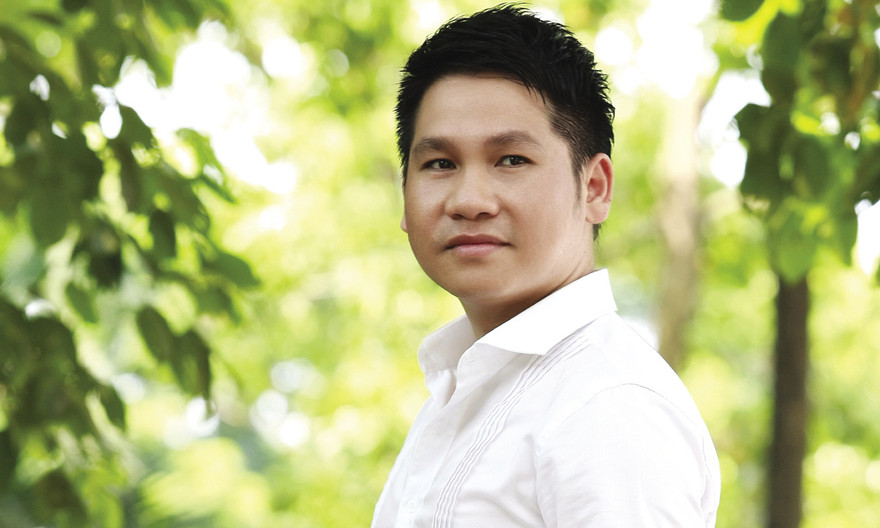 Ca sĩ Trọng Tấn.