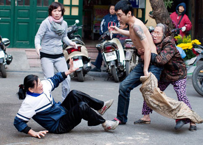 Khi 'phê' ma túy, con người sẽ mất khả năng kiểm soát hành vi, gây ra những hậu quả nghiêm trọng cho xã hội - Ảnh: T.M