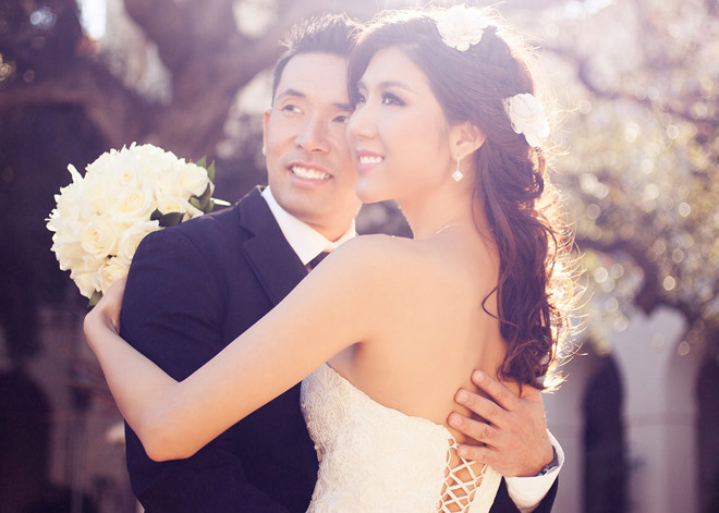 Ngọc Quyên ngực đầy gợi cảm trong ảnh cưới