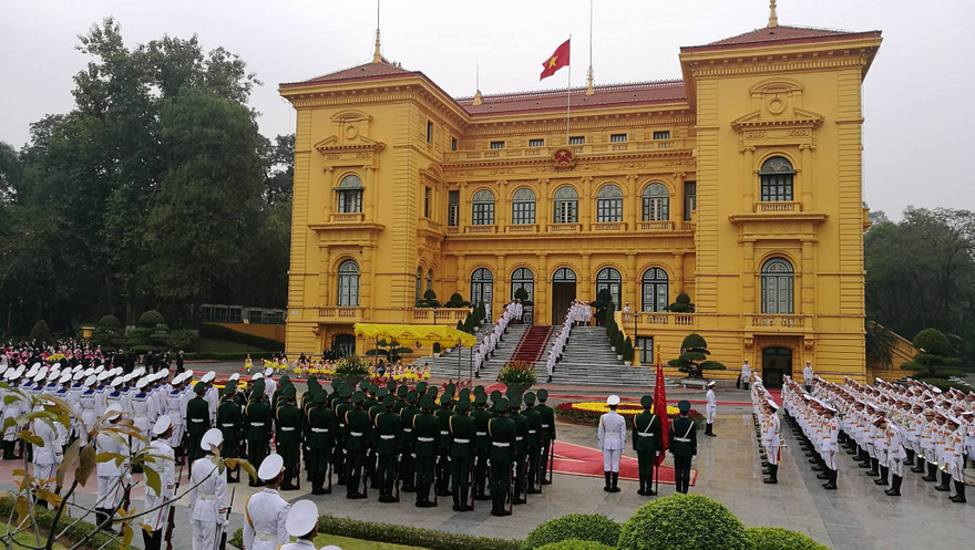 [ẢNH] Phủ chủ tịch trước giờ đón Nhật Hoàng