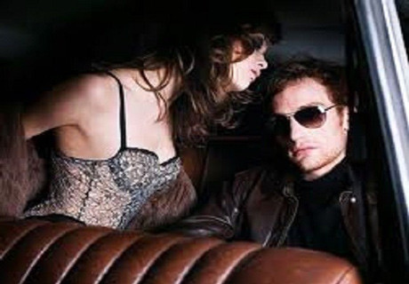 Nữ sinh bày chiêu 'câu' đại gia