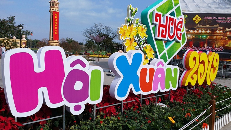 Hội Xuân Huế Tết Kỷ Hợi 2019 hút khách