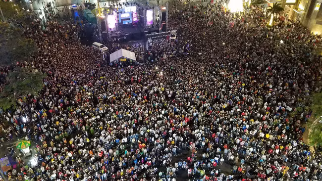 Năm nay, “Countdown chào năm mới 2021” sẽ không diễn ra tại vị trí ngã 6 ở đường Hùng Vương (Quốc lộ 1 qua TP Huế) như 1 năm trước. Ảnh: Huecity