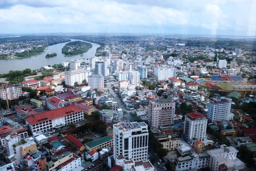 Đô thị Huế nhìn từ trên cao.