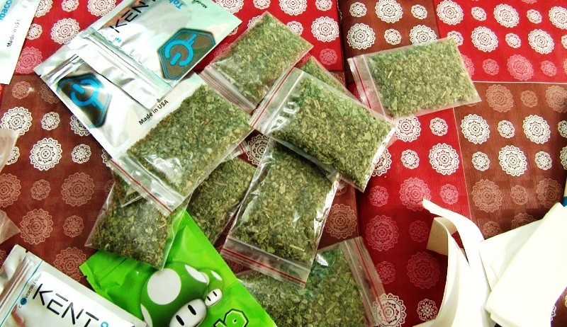 Số cỏ Mỹ được phát hiện tại quán bắp rang của bà Xuân