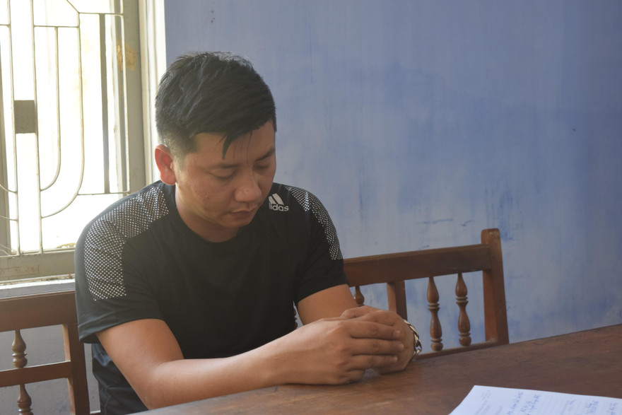 Tại cơ quan công an, Trần Văn Mạo vẫn trong trạng thái "phê" ma túy