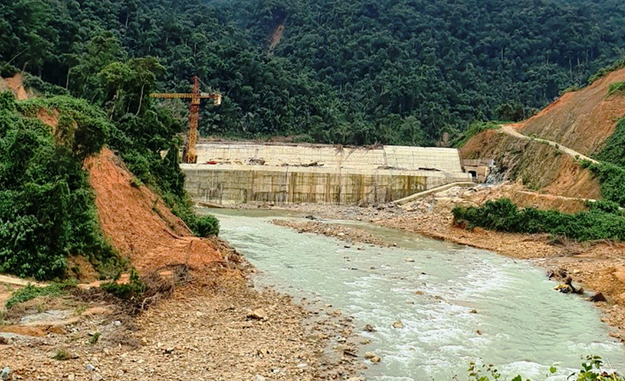 Công trình đập thuộc dự án thủy điện Rào Trăng 3 cần được kiểm định, đánh giá độ an toàn để quyết định có tiếp tục xây dựng, hoàn thiện công trình hay không.