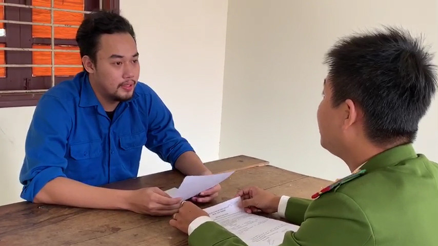 Đối tượng Lê Văn Minh tại cơ quan công an.