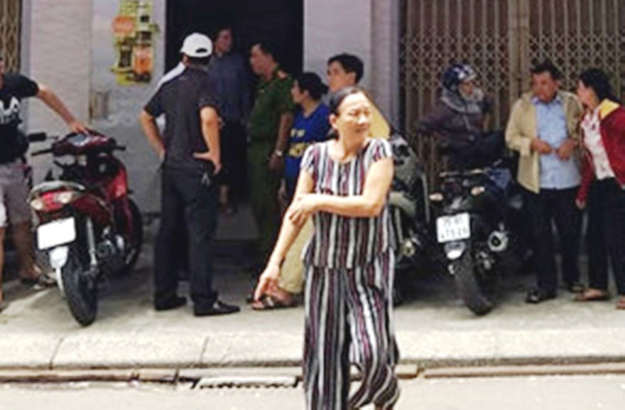 Lực lượng chức năng kiểm tra hiện trường vụ việc