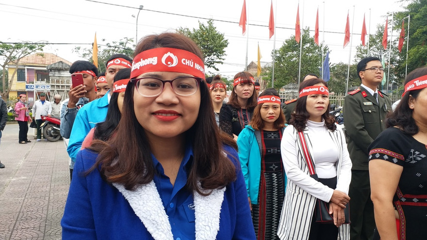 Chủ nhật Đỏ tại TT-Huế lần đầu tiên "ngược núi" lên vùng cao A Lưới