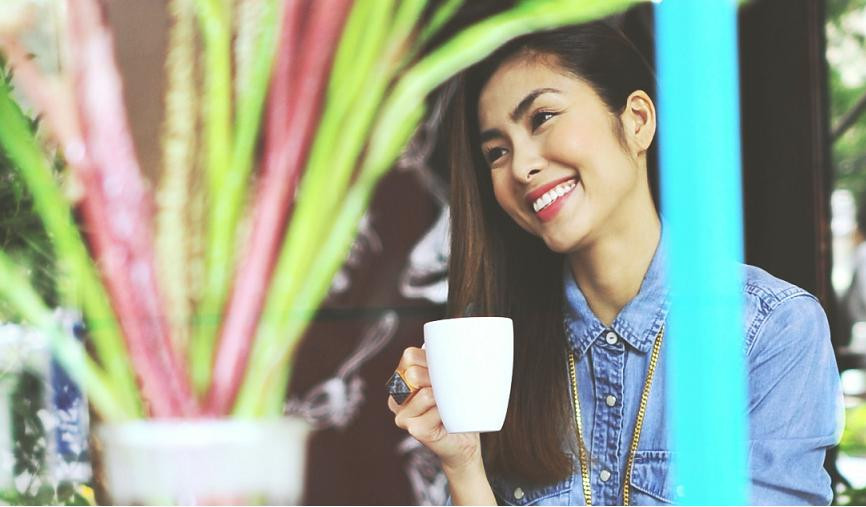 Tăng Thanh Hà rạng rỡ với vai trò giám khảo tại cuộc thi Master Chef - Vua đầu bếp Việt Nam 2014.