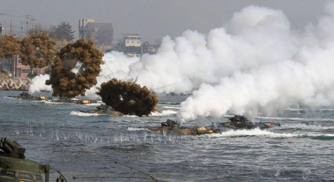 Triều Tiên và Hàn Quốc đấu pháo chớp nhoáng ở biên giới