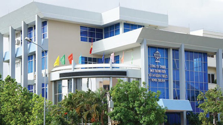 Mỗi năm, "sếp" của Xổ số Kiến thiết Ninh Thuận đút túi 446,4 triệu đồng.