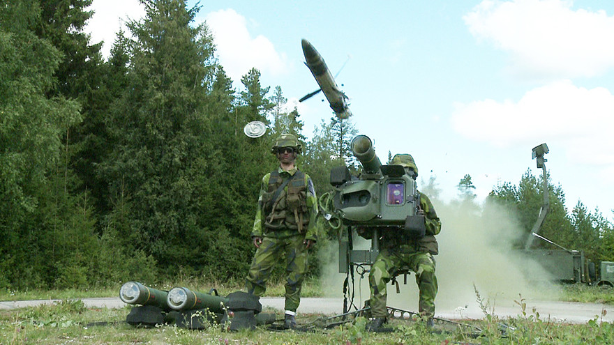 Brazil mua tổ hợp tên lửa RBS-70 bảo vệ World Cup 2014