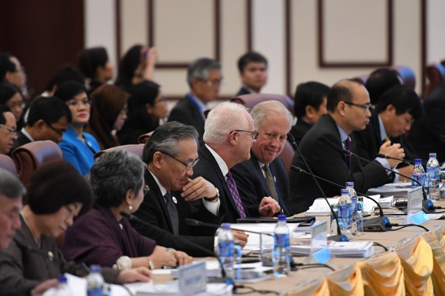 APEC chống tham nhũng, chống khủng bố