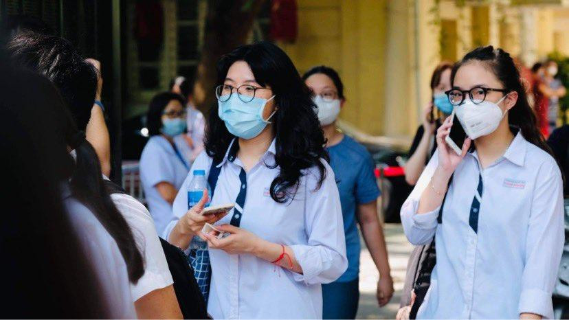 Môn Lịch sử 'đội sổ', điểm chuẩn khối C sẽ thế nào?