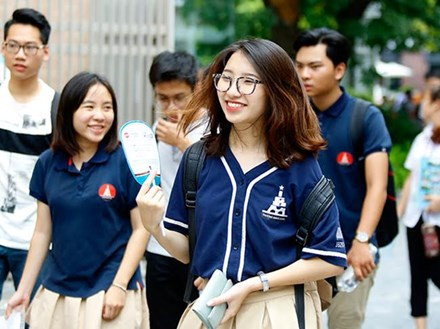 Trường đại học top trên điểm chuẩn sẽ thế nào?