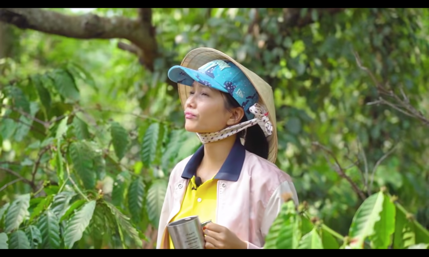 Hình ảnh trong Vlog của H'Hen Niê.