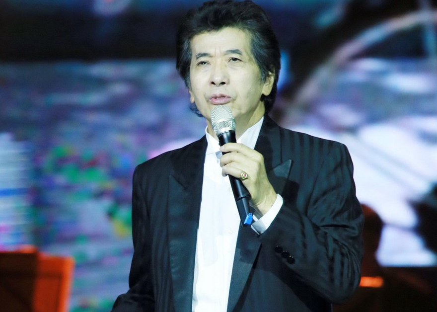 Paolo Tuấn trong một lần về biểu diễn