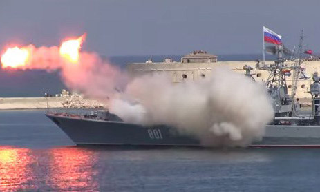 Tàu khu trục tên lửa lớp Krivak Ladny.