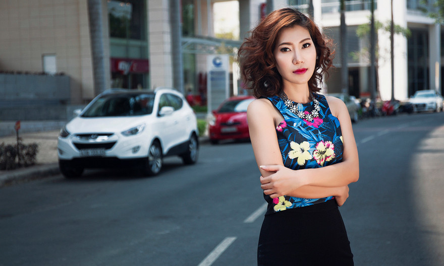 'Đại ca Phượng Đê đồng tính' tái xuất đầy nữ tính