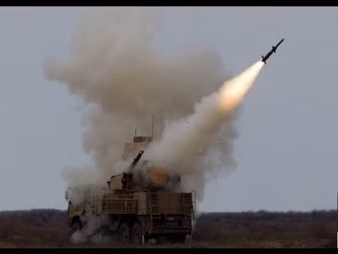 [VIDEO] Khám phá uy lực ‘mãnh thú’ Pantsir–S trấn thủ Moscow