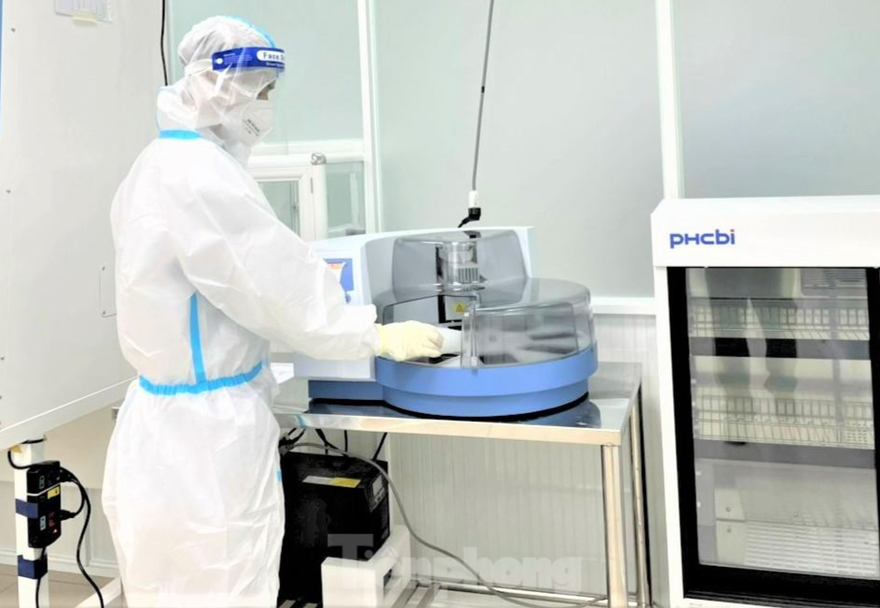 Tin mới vụ công nhân bị trừ lương 4,5 triệu đồng phí xét nghiệm COVID-19