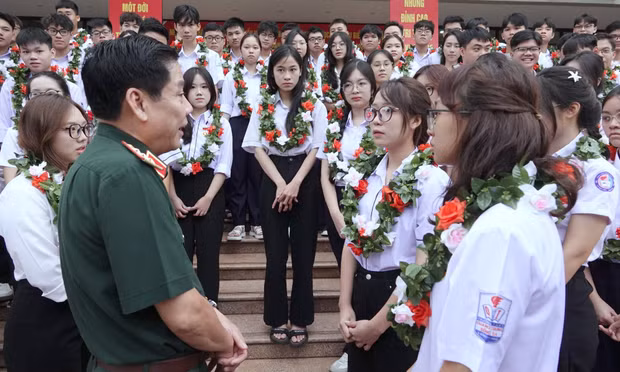 Bộ Quốc phòng vinh danh 135 học sinh tiêu biểu trong toàn quân