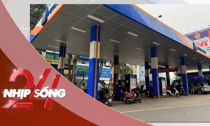 NHỊP SỐNG 24: Cây xăng ở Hà Nội 'khác lạ' sau khi giá xăng dầu giảm mạnh