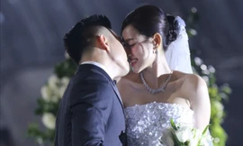 Bố chồng Đỗ Hà: 'Mong hai con quấn quýt như dòng sông Long Đại và Nhật Lệ'