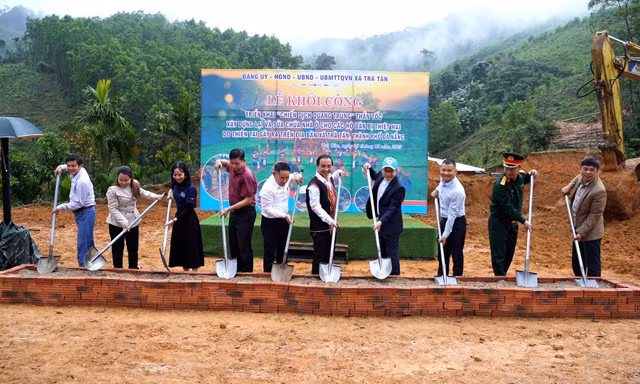'Chiến dịch Quang Trung' ở Đà Nẵng: Thần tốc dựng nhà cho người dân vùng sạt lở