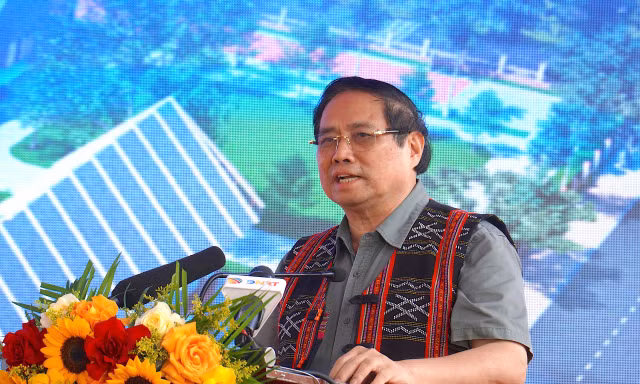 Thủ tướng Phạm Minh Chính dự lễ khởi công trường học tại xã biên giới ở Đà Nẵng