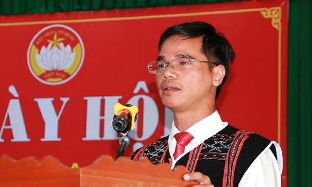 Đêm trước giờ bầu cử của ứng viên ĐBQH người Cơ Tu duy nhất ở Đà Nẵng