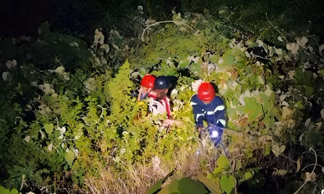 Cứu sống một sinh viên rơi xuống vực tại bán đảo Sơn Trà trong đêm