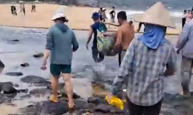 Lặn biển bắt tôm nhí, một người đàn ông ở Quảng Ngãi tử vong