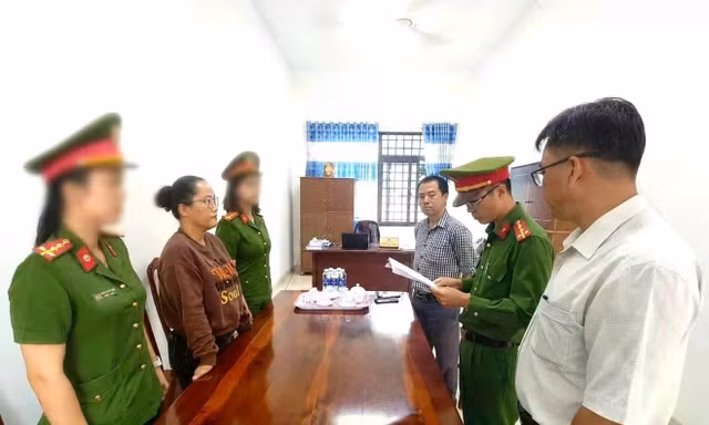 Chiếm đoạt 14 tỷ đồng bằng chiêu huy động tiền cho vay đáo hạn