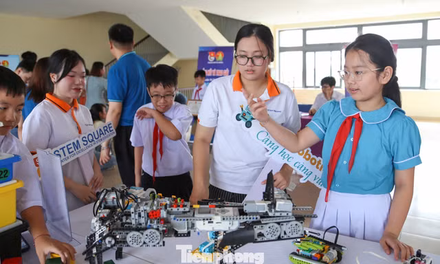 Ươm ‘hạt mầm’ công nghệ cho bạn trẻ Đà Nẵng