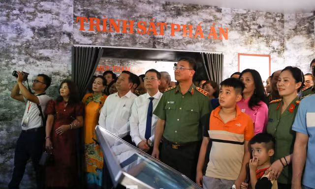 'Tổ quốc bình yên' lan tỏa dấu ấn 80 năm lực lượng An ninh nhân dân